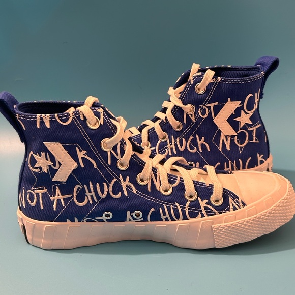 Chuck Taylor Converse Blue and White Unisex Sneakers Kid’s Size 5 NWB - Picture 10 of 11